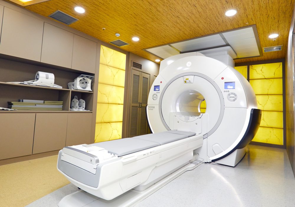MRI 촬영실(GE Signa Pioneer 3.0T)